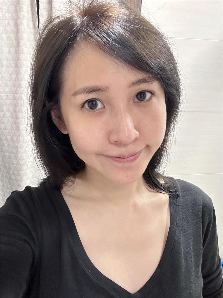 鄉民女神「無濾鏡素顏照」震撼流出!2千人看傻:這才是真女神