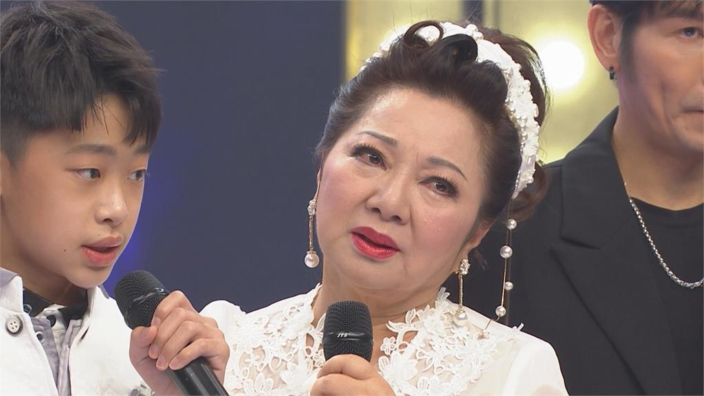才爆搶胡瓜時段篡位!白冰冰錄影「突崩潰大哭」痛喊:我現在是孤兒