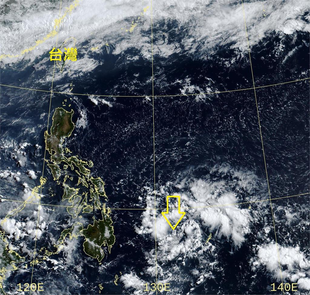 今年首颱有譜?鄭明典證實「旋轉雲系」現蹤太平洋 親揭颱風生成機率