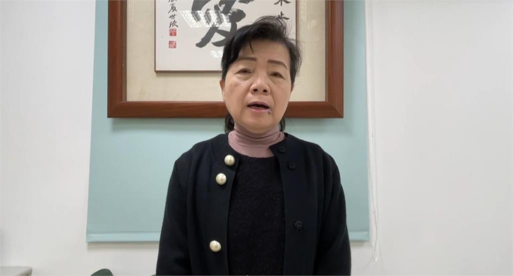 南投某國中校長稱會考「5C」是笨蛋 家長拉布條抗議:言語霸凌
