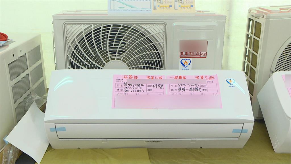 家電品牌舉辦特賣會全場三折起 吸引大批民眾搶便宜