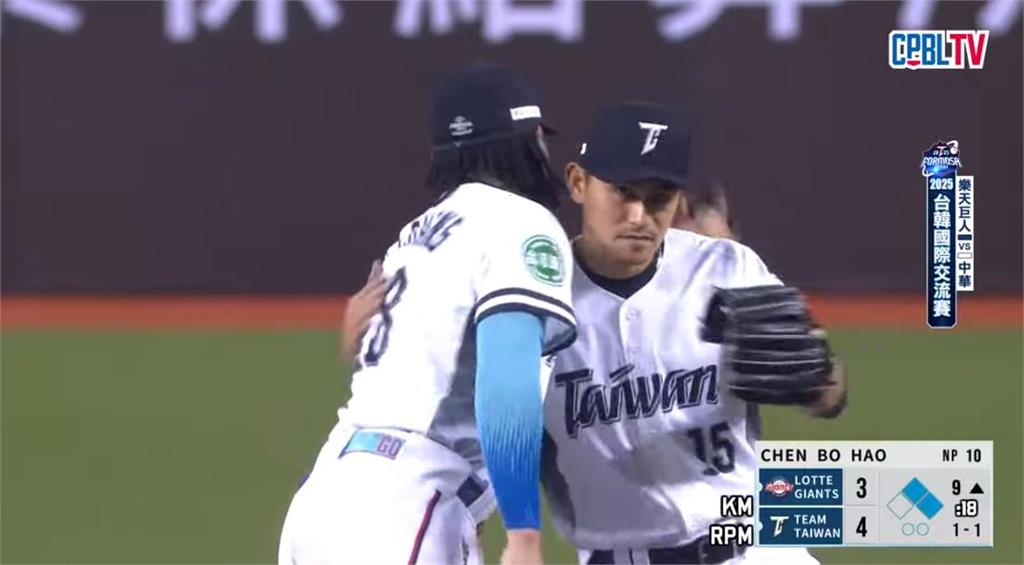 經典賽/台灣隊六局下演出逆轉秀 4:3險勝樂天巨人奪交流賽首勝