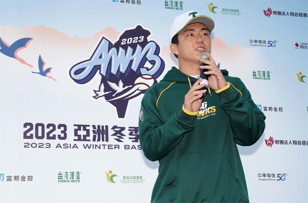台鋼雄鷹牛棚放火錯失勝利 亞洲冬盟台灣內戰遭中職聯軍逼和