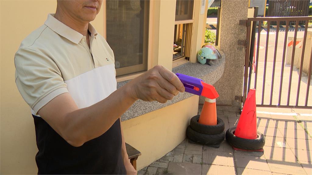 家長當心！不只蘿蔔刀、鼻吸能量棒　中國流行「1針頭玩具」讓網罵