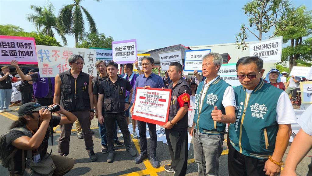艾杰旭25年首度罷工 劉建國:做工會最堅強的後盾