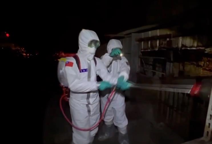 梧棲豬農住家大門.車輛均陽性 專家拋"全場焚燒"杜絕