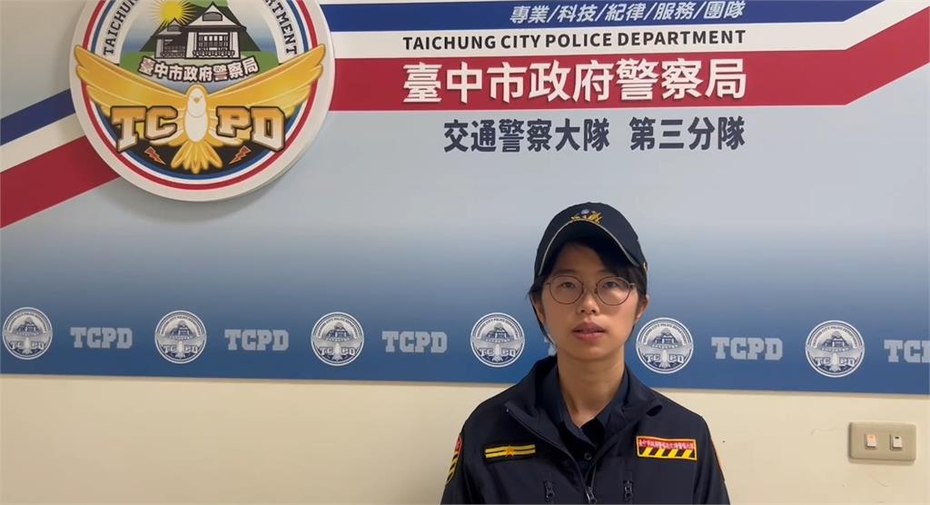 台中騎士超車不慎摔車倒地 公車「煞車不及」輾斃