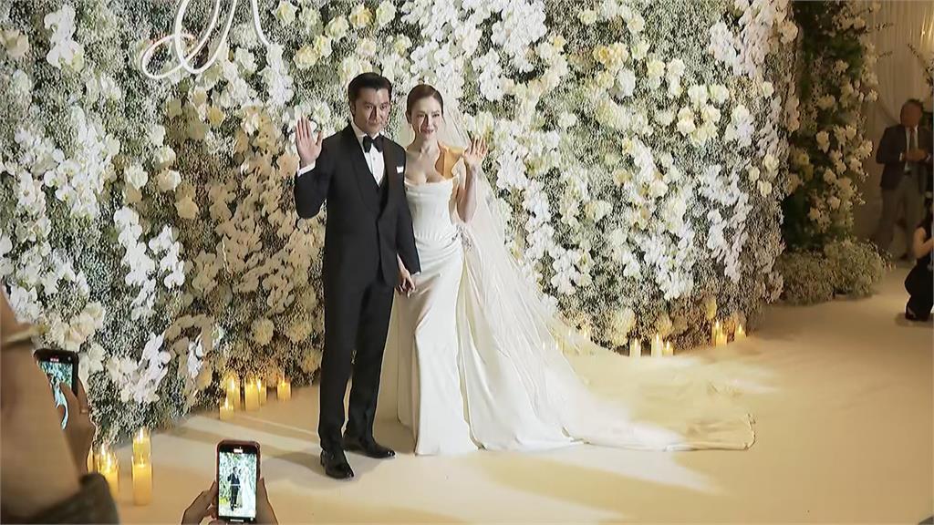 許瑋甯、邱澤補辦喜宴 #-#現場狂放閃告白「身邊有她好很多」