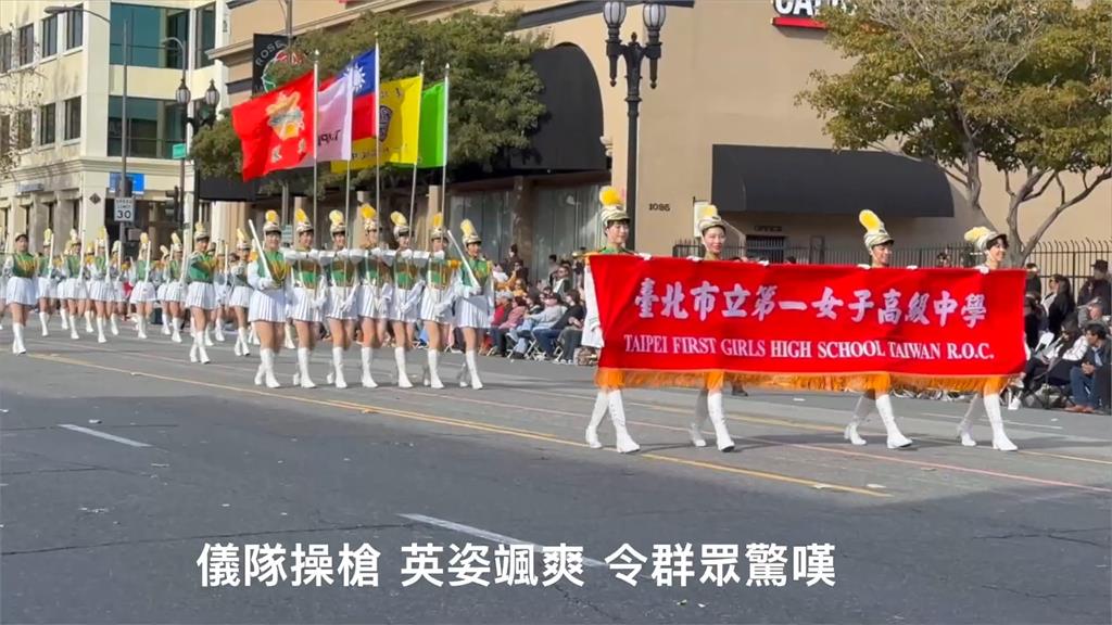 蔣萬安赴北一女表揚樂儀旗隊 等女友?自曝讀建中會到校外站崗