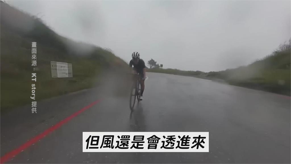 3年前來台參加登山自行車賽遇險幸得警救援 台韓情侶檔跨海贈泡菜感謝