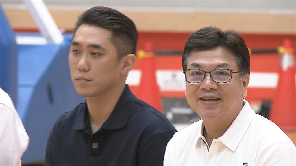 陳世軒接籃委會主委首辦活動 副市長劉和然、父陳明義出席