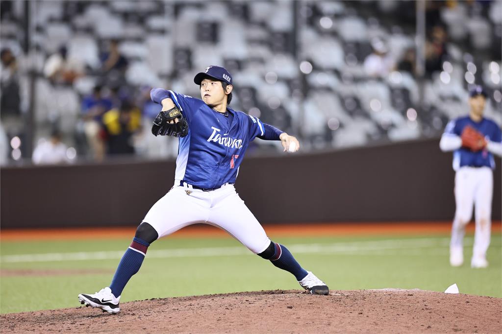 12強賽/陳冠宇連飆2K「拆彈成功」!飛奔退場…瀟灑喊:帥最重要