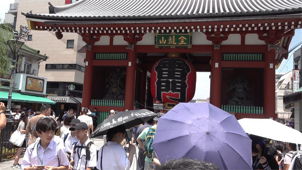 末日預言籠罩 日本團客減少 超市末日防災物資熱賣