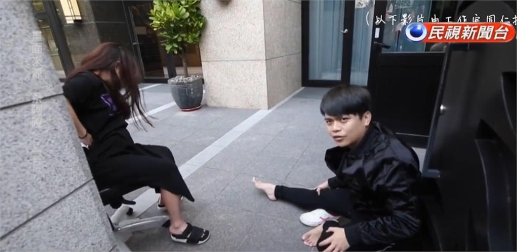 蔡阿嘎夫妻昔為何遭黑衣人持槌襲擊？本人認「檯面上動機假的」：行凶真因不能講