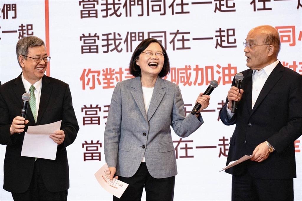 蘇巧慧2026戰新北「狂被喊重返蘇貞昌榮光」!她秒脫口「開戰老爸」畫面全放送