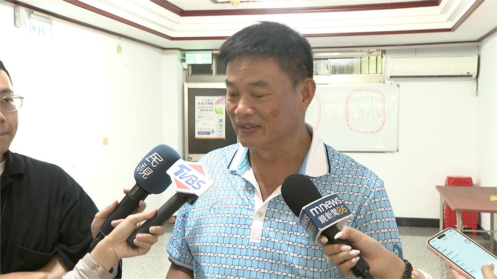 男跌坐路邊賴著不走遭毆打　疑姊姊長照壓力大情緒失控