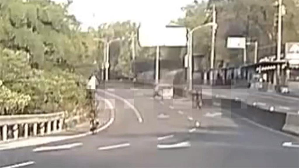 台南知名自行車賽意外　疑擦撞選手倒地遭車輛追撞　加護病房觀察中