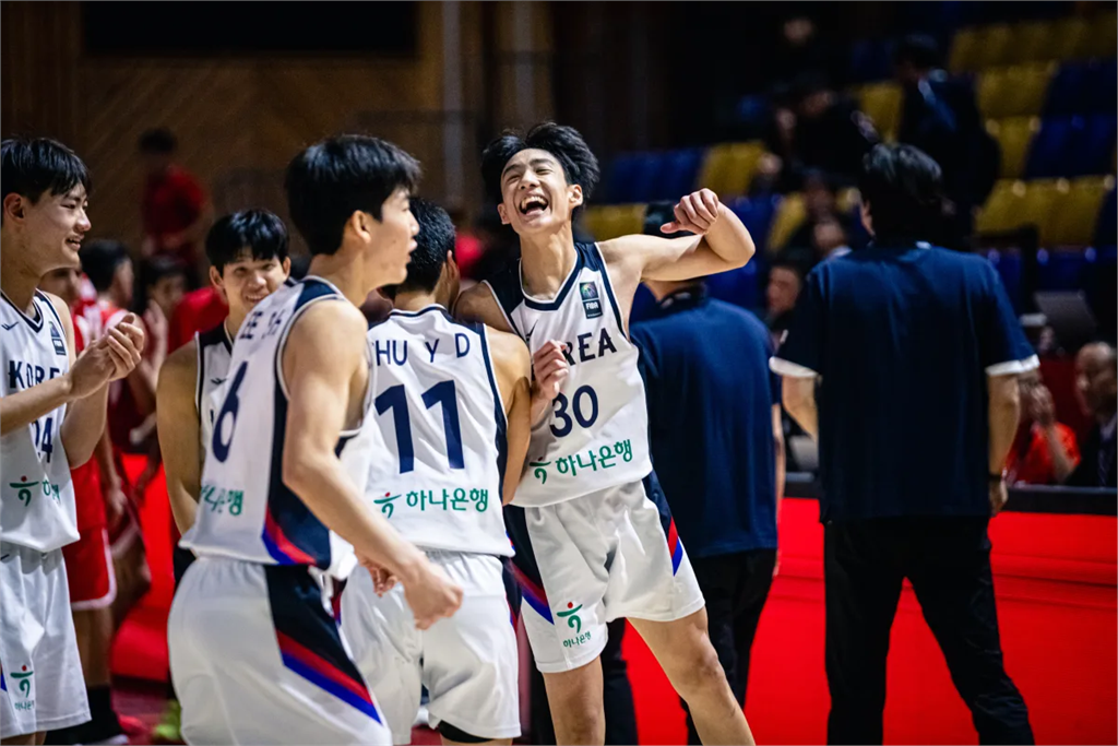 U16/單場「17抄截」你沒看錯!韓國小將超齡「神仙防守」韓國網友喊:看見新希望