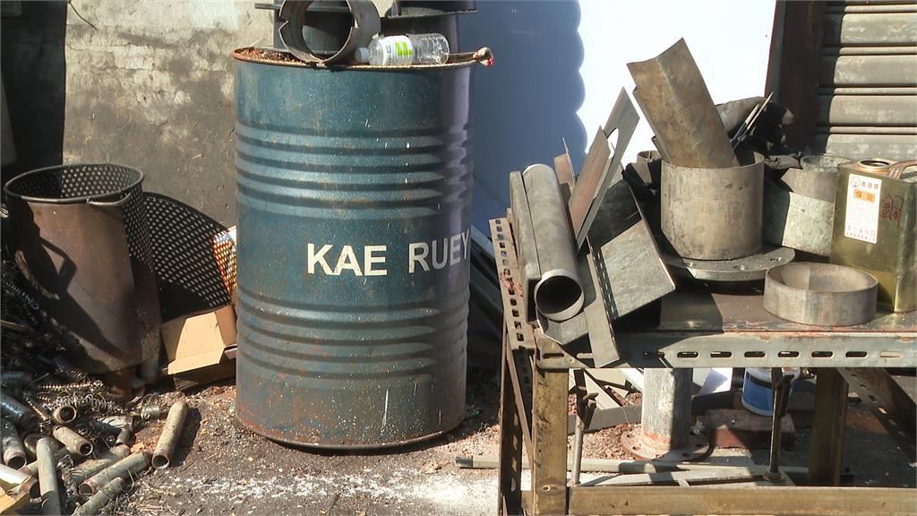 悚！　北市工人"切油桶"突引燃爆炸　瞬間彈飛險喪命　