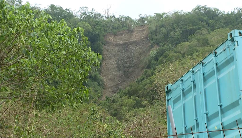 風災過後...花蓮玉里坪頂部落道路被阻斷　物資「無法運送」居民快斷糧！