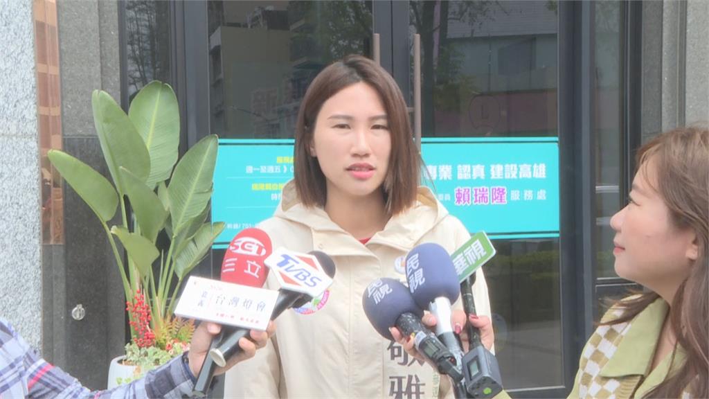 快新聞／倖存空姐初選過關！披綠袍選高雄市議員　黃敬雅坦言：眼眶泛紅