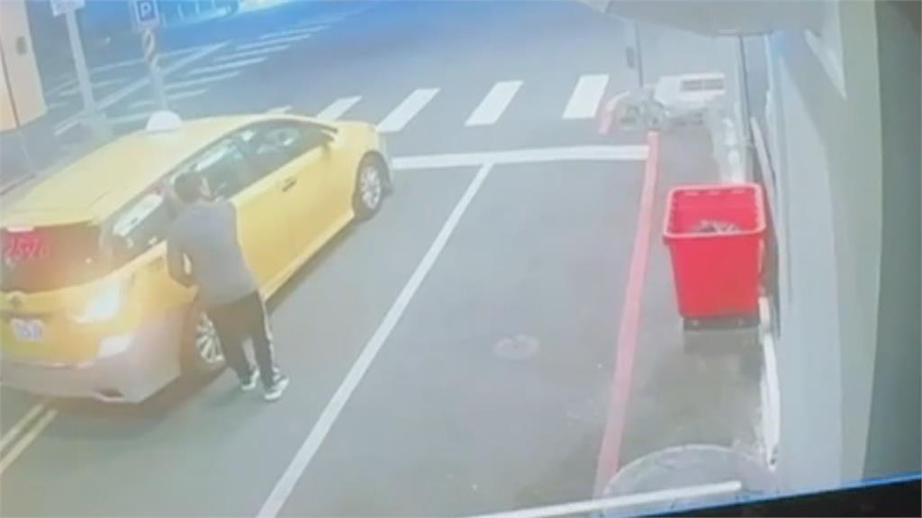 假借貸真搶劫! 手槍恐嚇男子下車搶錢搶手機被逮