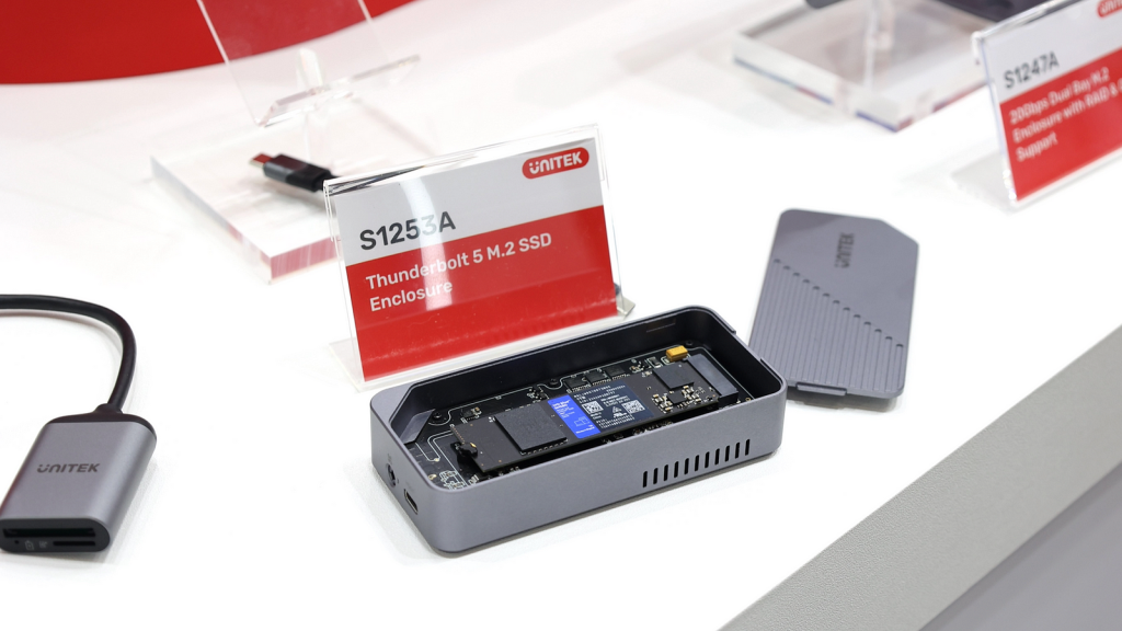 我想帶走這幾樣……COMPUTEX 2025 Unitek 首度亮相 Thunderbolt 5 Dock
