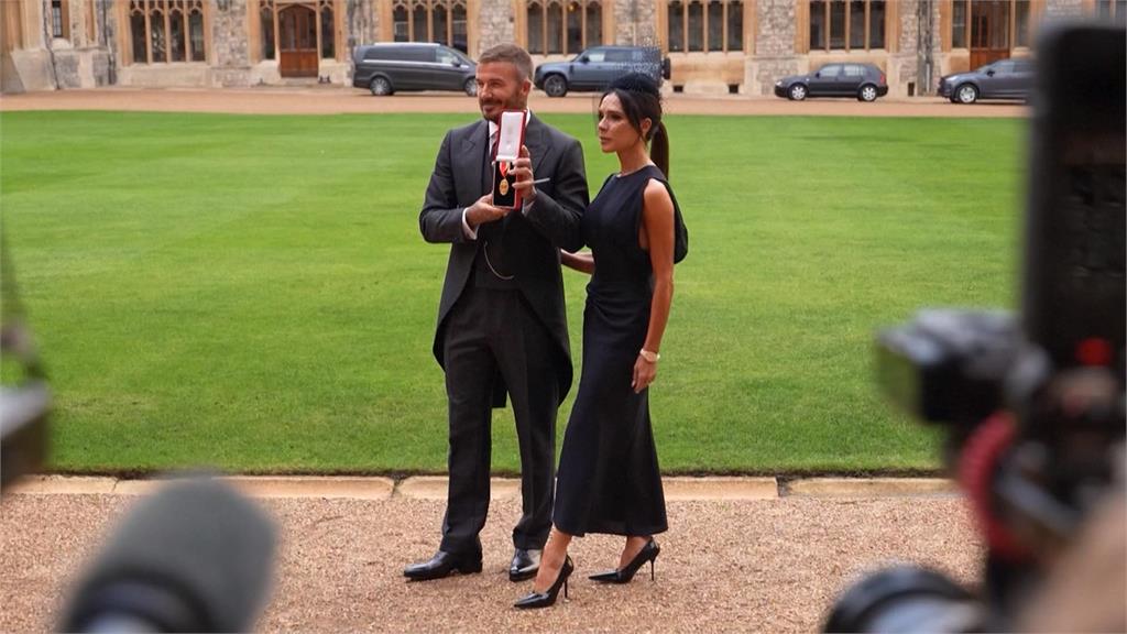 英王授勳！　「黃金右腳」貝克漢冊封爵士　獵魔女團神曲伴奏