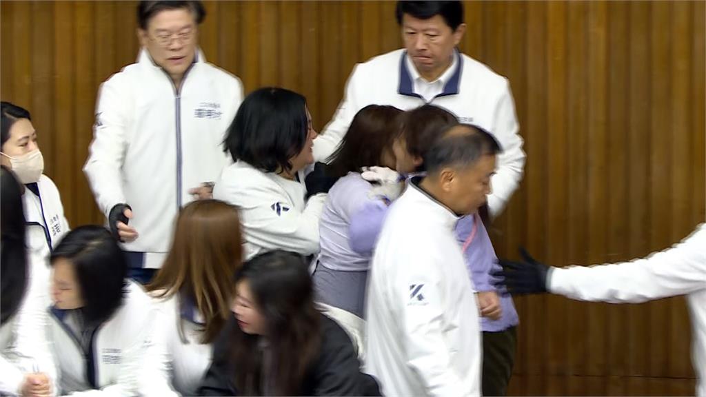 揭秘! 卓揆.韓國瑜"折衷三法案" 傳遭朱.傅否決