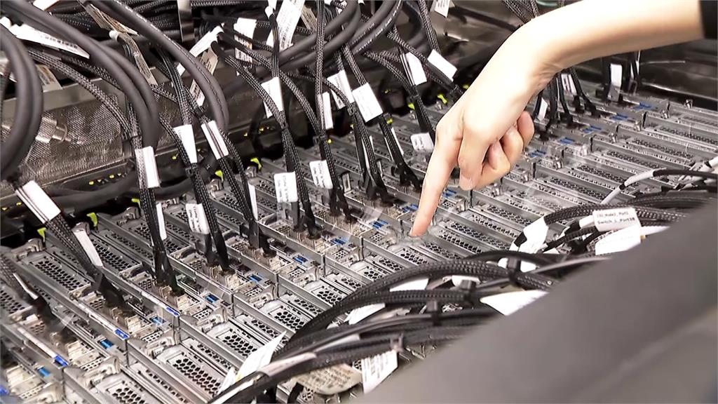 聯發科資料中心內部曝　打造全台首座導入輝達DGX　　B200平台