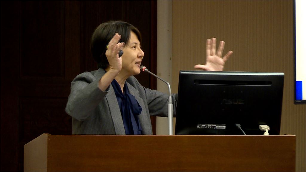 邱慧洳要求評估「社區發毒品」可行? 石崇良果斷拒絕