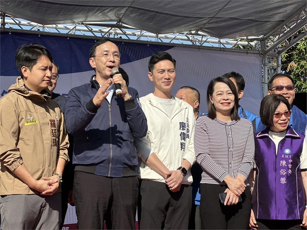 快新聞/藍5日排審停砍年金、台中3立委遭點名罷免 朱立倫回應了