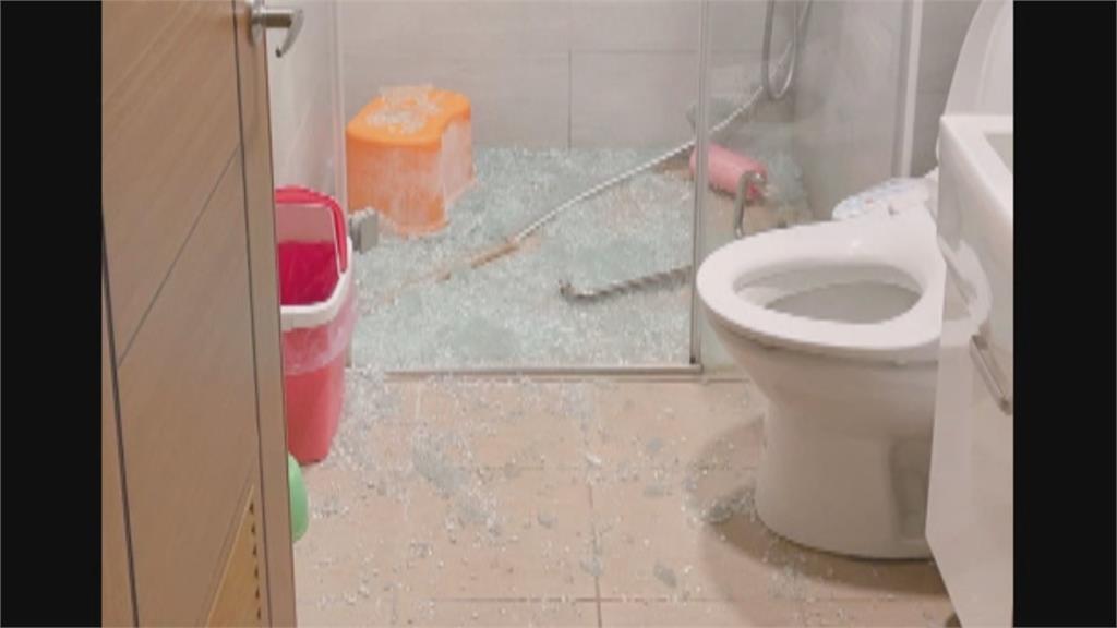 連如廁都害怕！　南港東明社宅浴室玻璃門爆裂