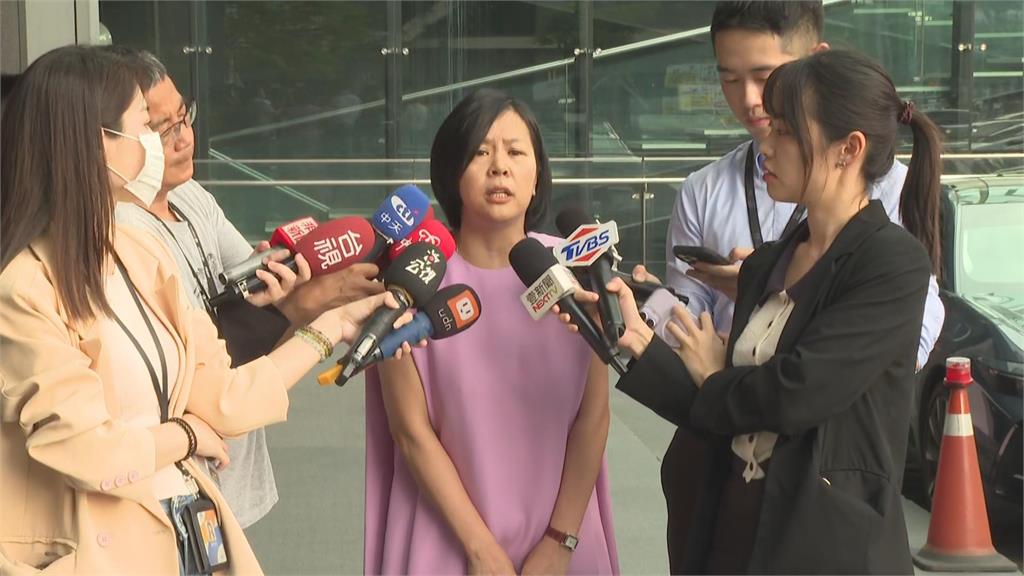 快新聞/李貞秀真的怒了!爆氣狠嗆黃國昌:「那個死樣子」選不上新北市長啦