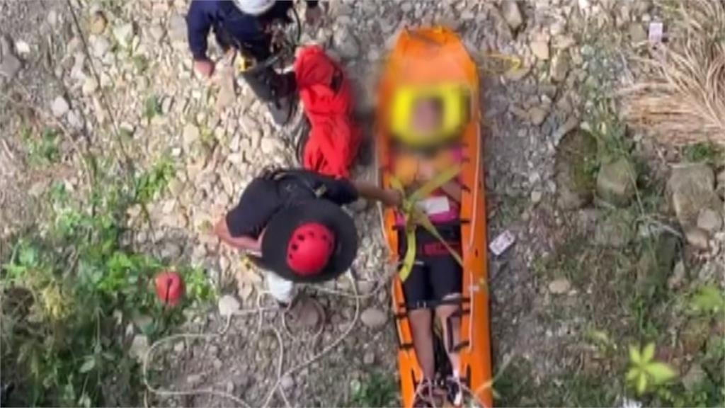 騎單車不慎撞護欄！南投１３歲少年　噴飛墜１２公尺深河谷獲救