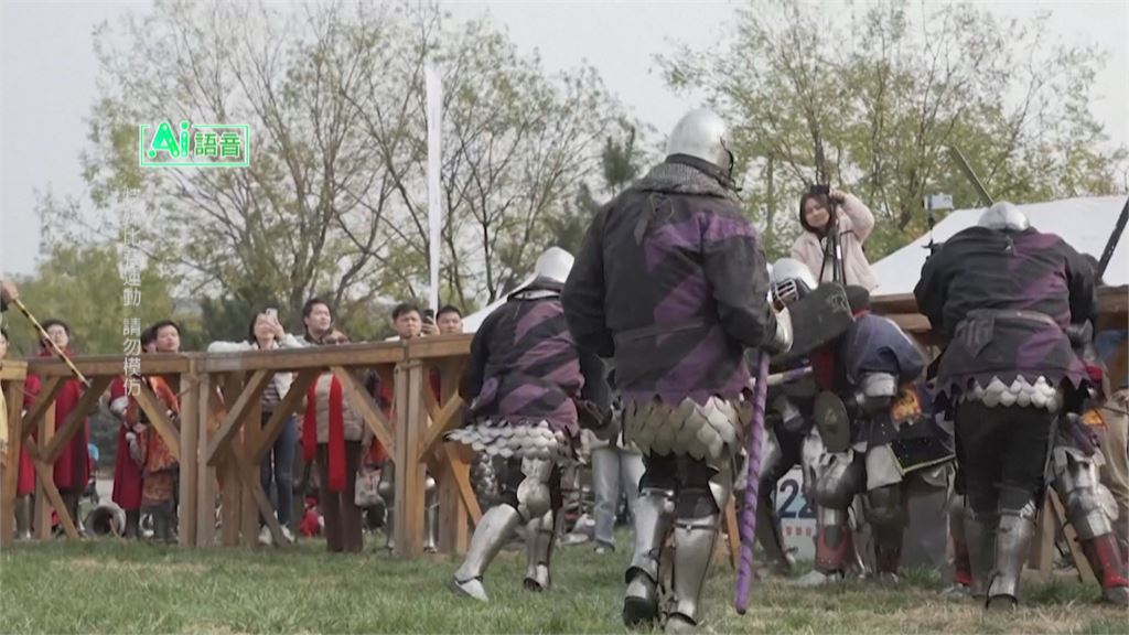 穿30kg鋼甲變身中世紀武士　中國盔甲格鬥賽熱血開打