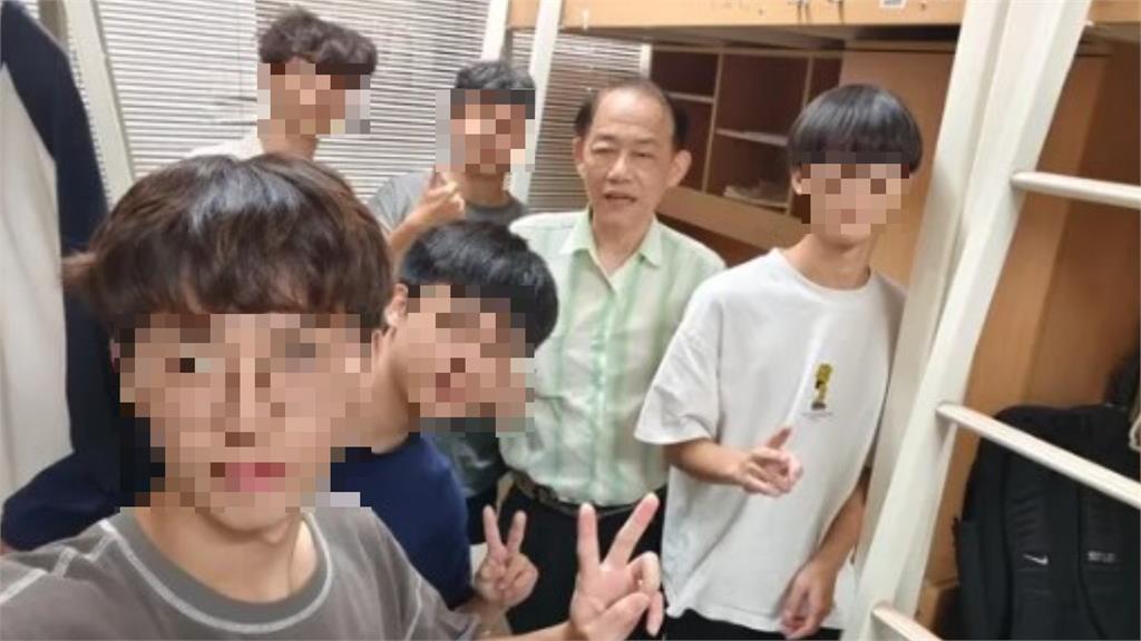 文大宿舍喊「5字」遭疑統戰！69歲博士生超狂身分曝光...曾參加海峽論壇