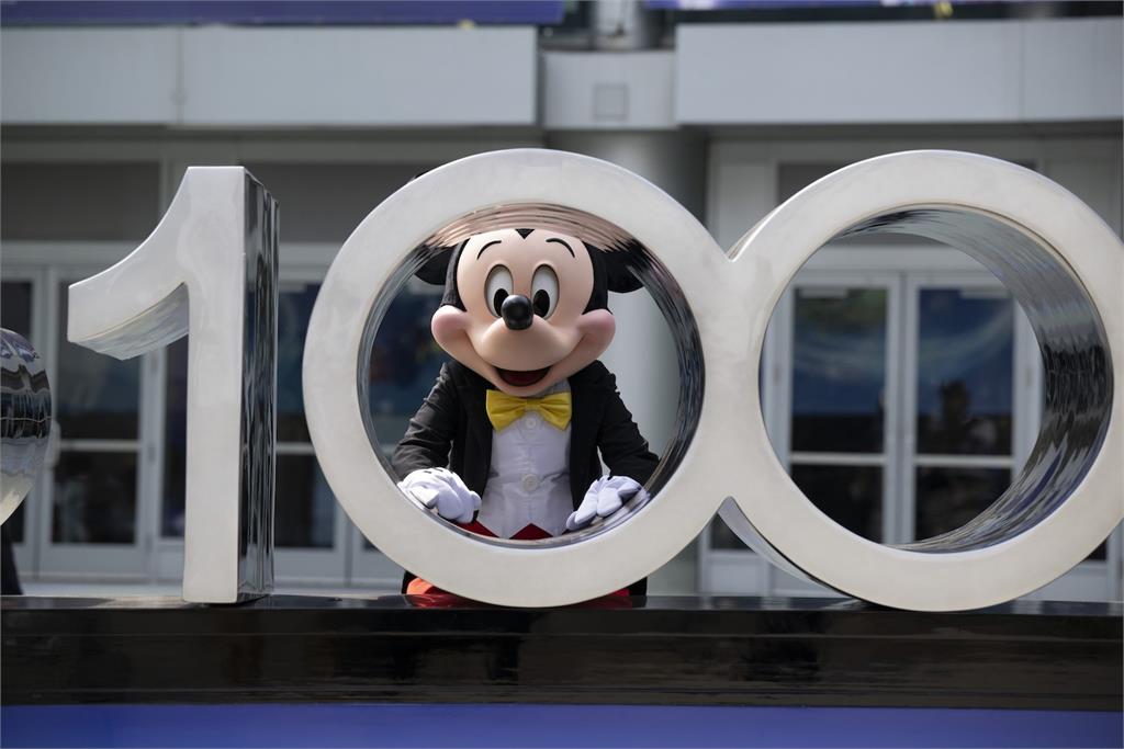 Disney+狂燒錢!推超級會員、結合電商 迪士尼還有哪些變現新招?