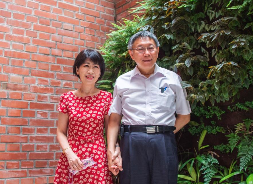 陳佩琪首公開「私密對話」網猛酸!柯文哲「幻想當總統」極樂光景曝光