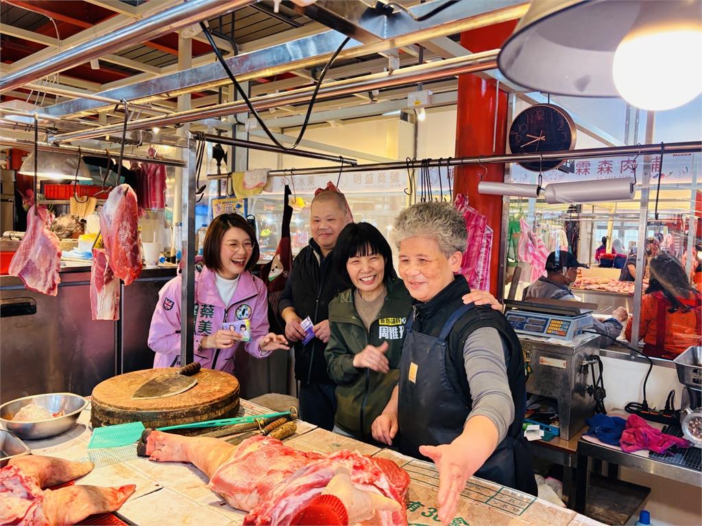 金山中繼市場開幕滿一週　周雅玲、蔡美華再度走訪傾聽攤商建議