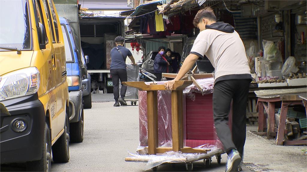 搬家工腿軟 年前爆發「搬家潮」 搬家公司業績成長5成