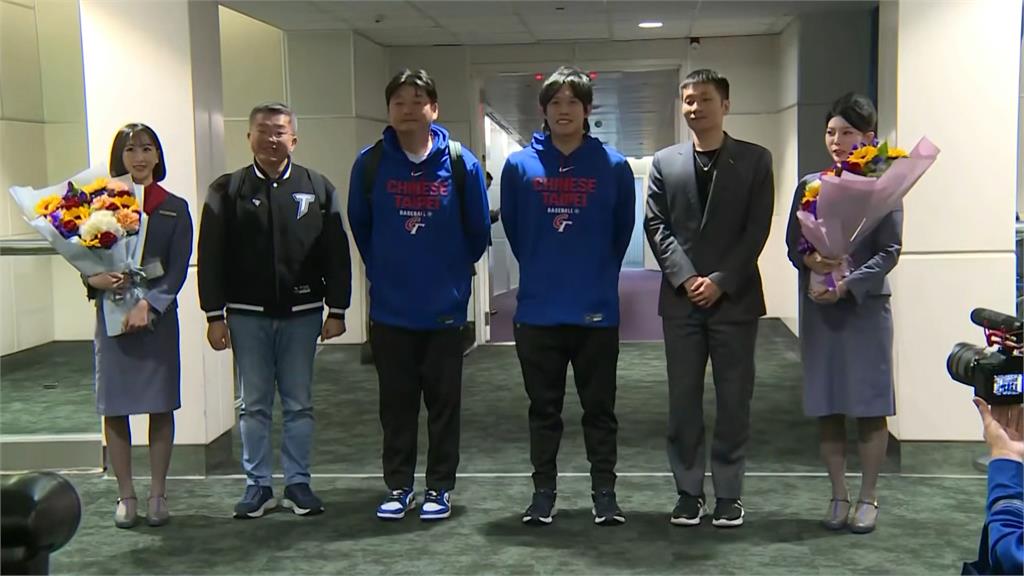 教練、球員都坐商務艙！　華航大客機送台灣英雄回家