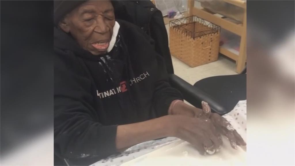活到老學到老 美國101歲人瑞阿嬤和孫女一起讀大學