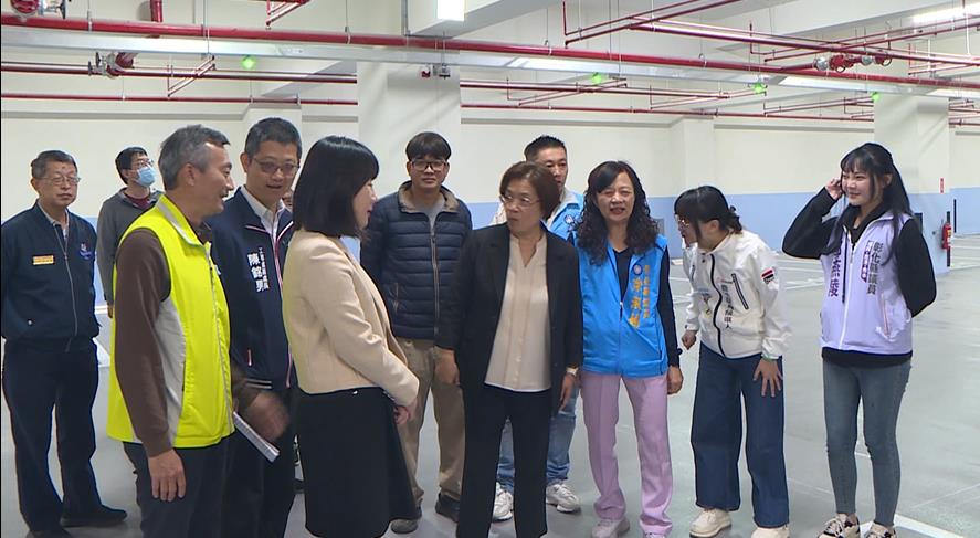 隱藏版！鹿港古鎮「見不到光」蓄洪池　原來暗藏在國小的「這處」