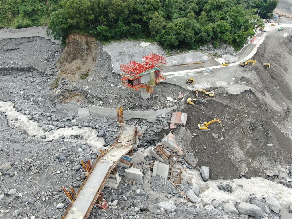 嘉義南靖到台南後壁「路基遭沖毀」 台鐵預估8/3搶通