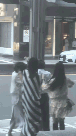 遭中國女「3對1」打趴在地還被踹！街頭激戰畫面全被拍…運將親「還原真相」