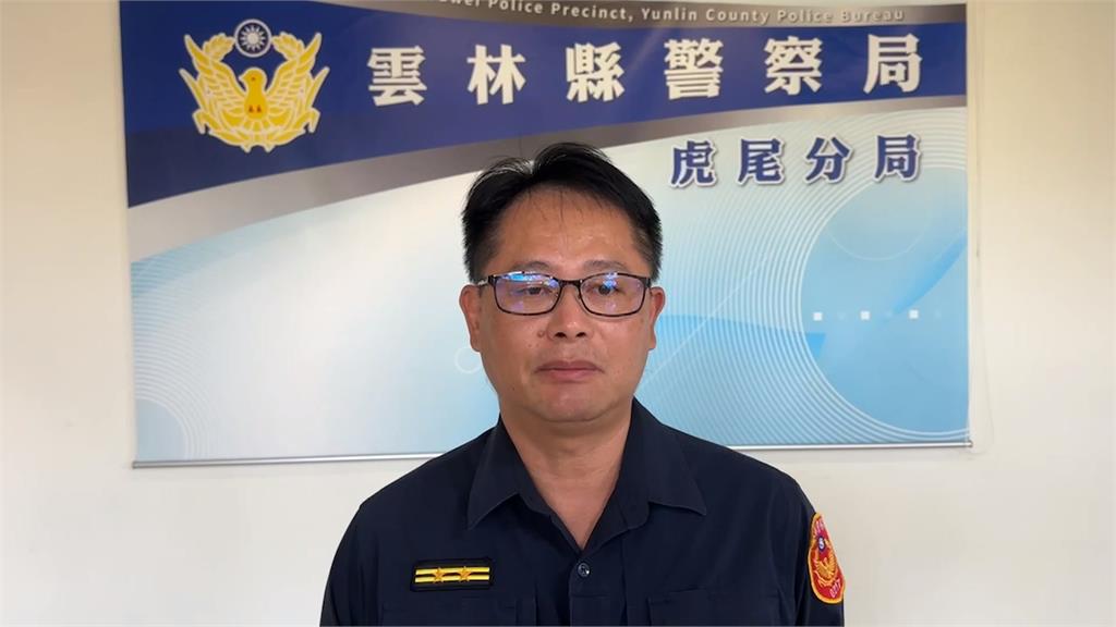 玩命?放手騎腳踏車邊吃泡麵 警方要開罰!網友大酸:想看吃火鍋