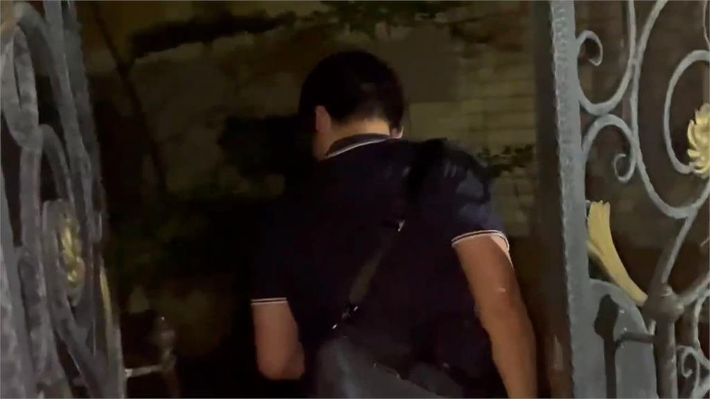 柯文哲週一再開羈押庭　律師陸正義赴住處商討對策
