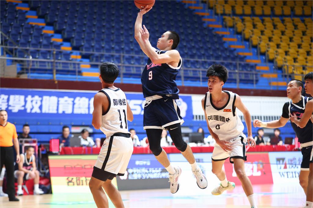 HBL/傅雋堯一柱擎天「雙20」 能仁勝花體二連勝挺進12強複賽