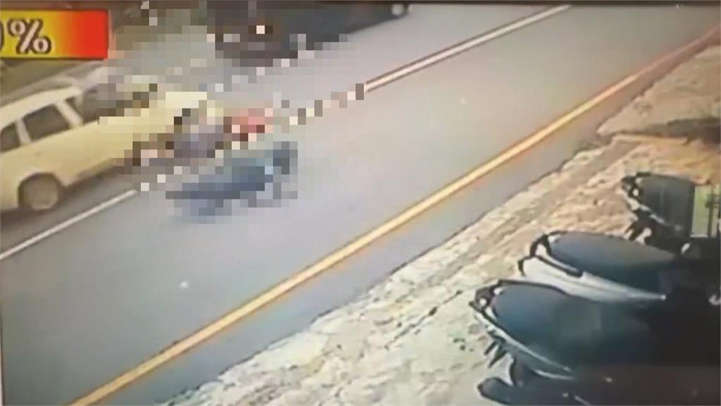 疲勞駕駛肇禍？　高雄轎車撞徒步一家3口　岳母.女婿雙亡
